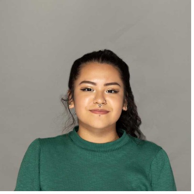 Portrait of Arysa Flores.